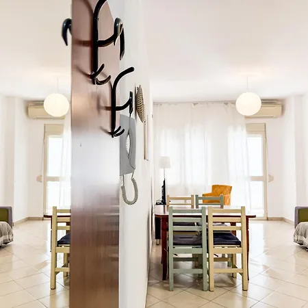 Sol - Entire On A Budget Apartment